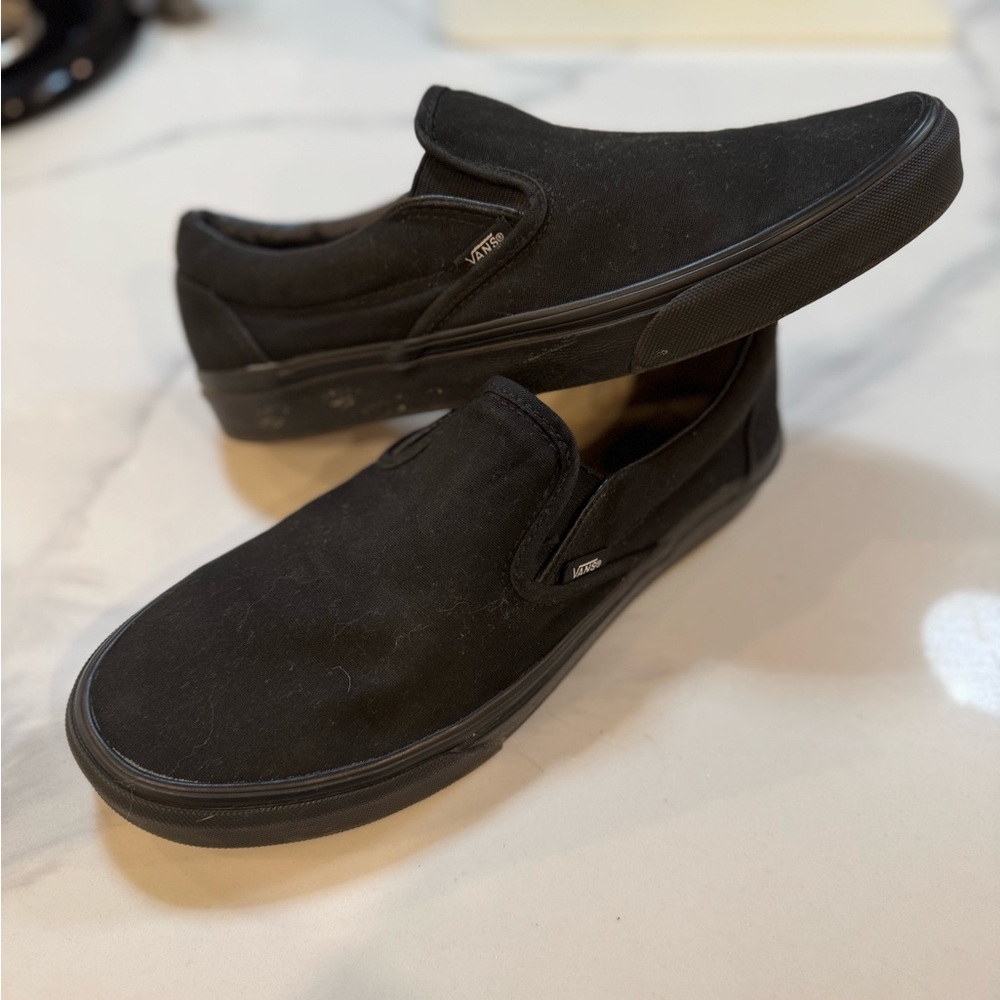 Vans Men's Black Slip-On Shoes size 8.5